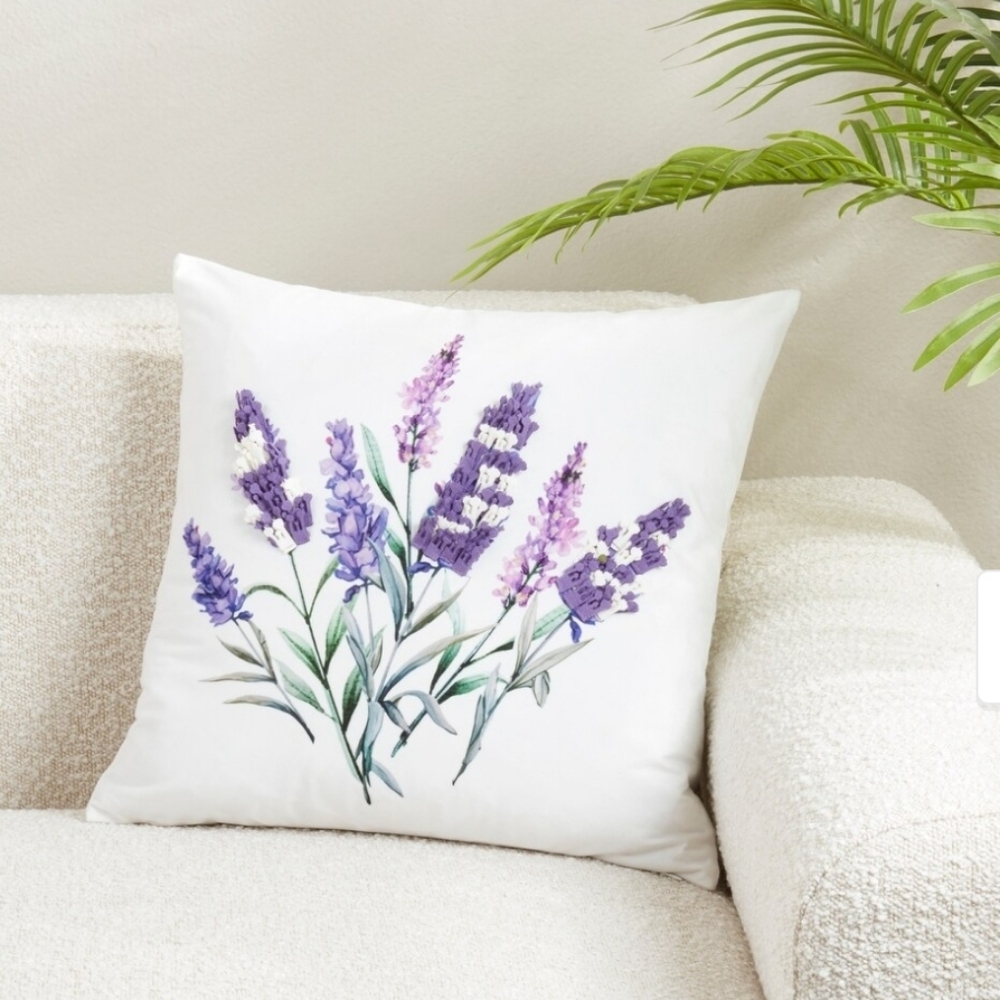 Lifestyle Velvet Floral Applique Lavender 18"x18  Pillow Cover